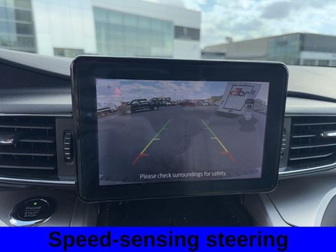 Used 2021 Ford Explorer XLT w/ Equipment Group 202A image 13