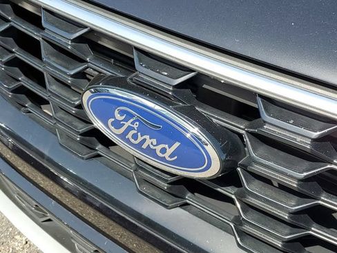 Used 2023 Ford Escape ST-Line w/ Tech Pack #1 AWD/4WD image 30