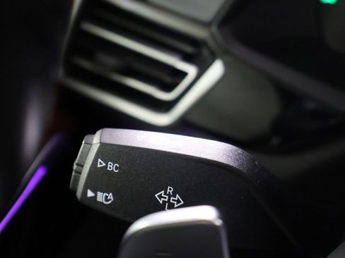 Used 2023 BMW X6 xDrive40i AWD/4WD image 46