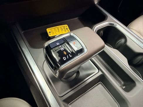 Certified 2025 Chevrolet Silverado 1500 LTZ w/ LTZ Premium Package AWD/4WD image 18