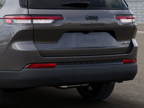 New 2025 Jeep Grand Cherokee L Limited w/ Black Appearance Package RWD image 14