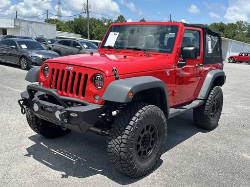 Used 2018 Jeep Wrangler Sport AWD/4WD image 4