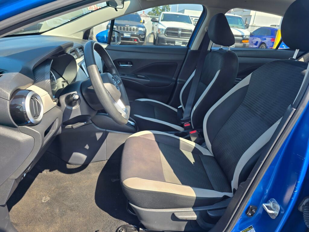 Used 2021 Nissan Versa SV FWD image 20