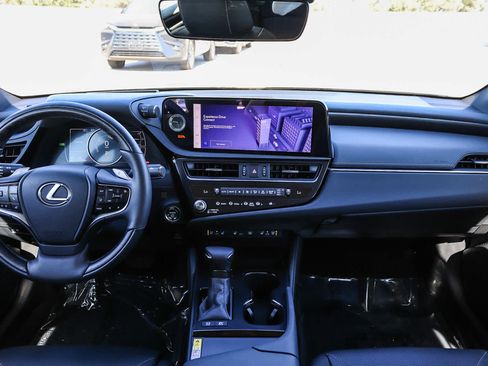 Certified 2025 Lexus ES 300h w/ Accessory Package (Z1) FWD image 15