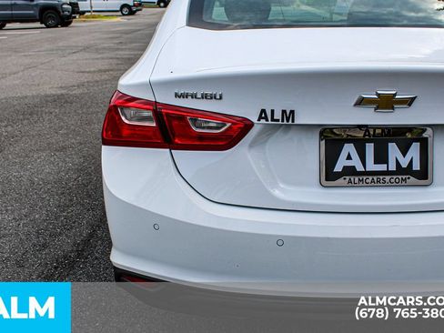 Used 2024 Chevrolet Malibu LT FWD image 12