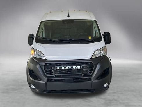 Used 2025 RAM ProMaster 2500 w/ Convenience Group FWD image 12