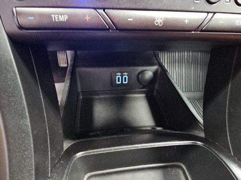 Used 2019 Ford Fusion Titanium AWD/4WD image 18