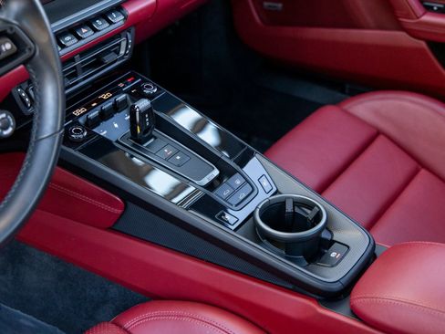 Used 2022 Porsche 911 Carrera GTS image 41