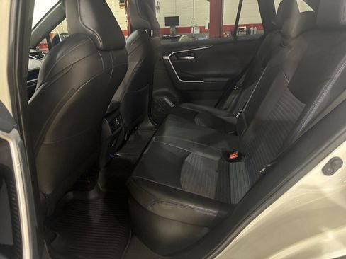 Used 2019 Toyota RAV4 XSE w/ XSE Weather Package AWD/4WD image 12