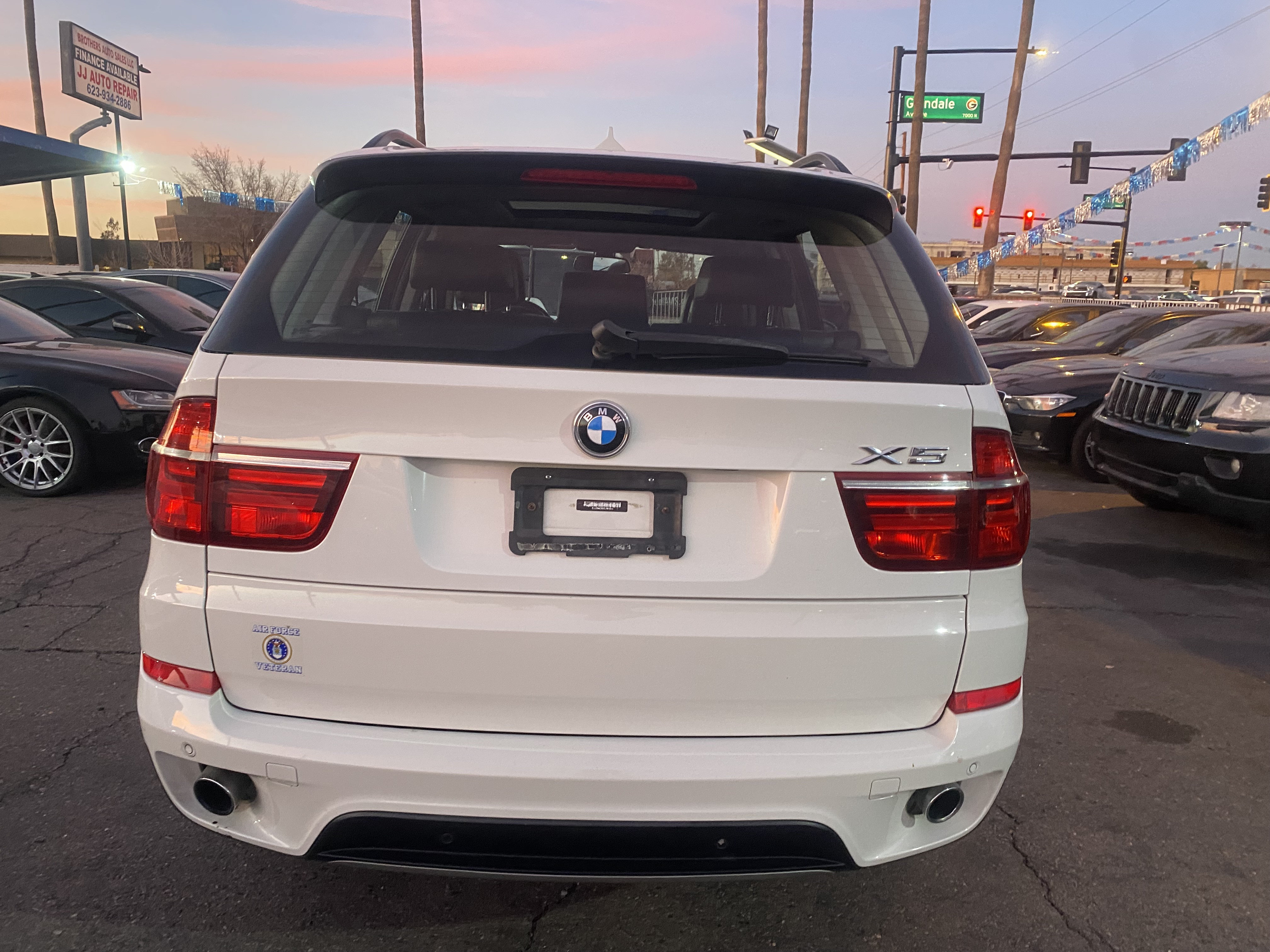 Used 2012 BMW X5 xDrive35i w/ Convenience Pkg AWD/4WD image 4