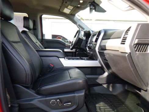 Used 2019 Ford F250 Lariat w/ Lariat Ultimate Package image 9