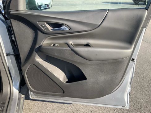 Used 2024 Chevrolet Equinox LT image 62