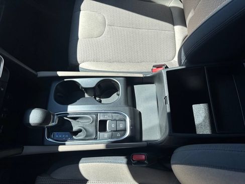 Used 2019 Hyundai Santa Fe SEL AWD/4WD image 20