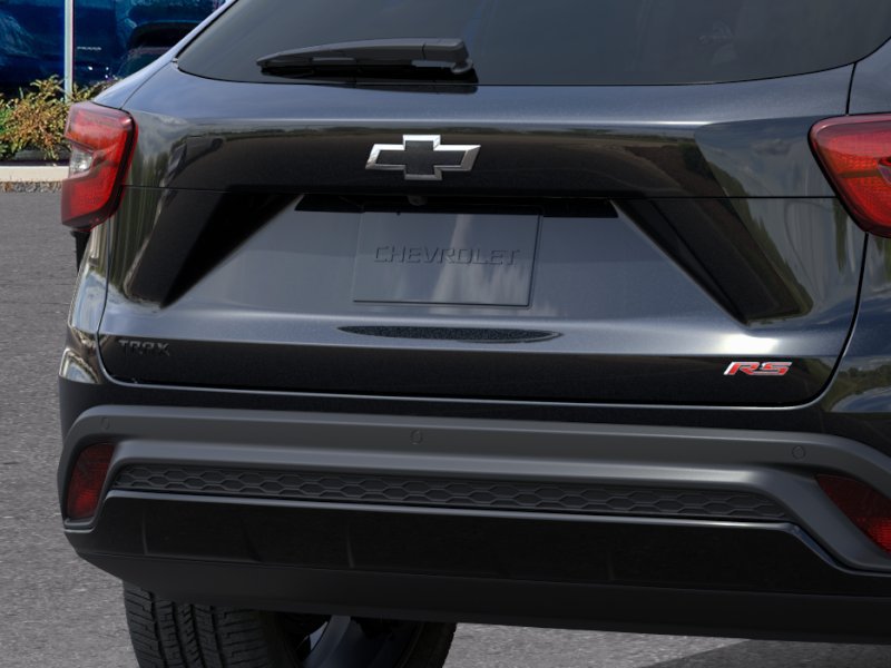 New 2026 Chevrolet Trax RS w/ Driver Confidence Package FWD image 38