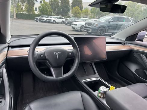 Used 2023 Tesla Model 3 Standard Range RWD image 7