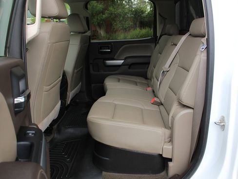 Used 2016 Chevrolet Silverado 2500 LTZ image 12