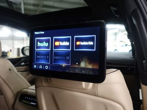 Used 2023 Cadillac Escalade Premium Luxury AWD/4WD image 30