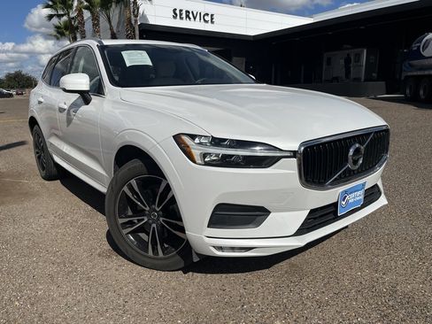 Used 2021 Volvo XC60 T5 Momentum image 1