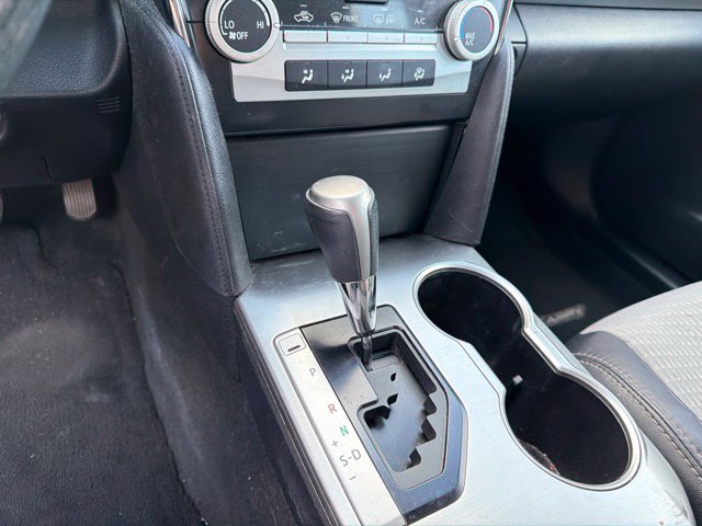 Used 2013 Toyota Camry SE FWD image 20