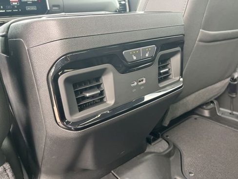 Used 2025 GMC Sierra 1500 AT4 w/ AT4 Premium Package image 29