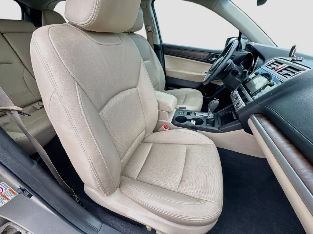 Used 2016 Subaru Outback 2.5i Limited AWD/4WD image 35