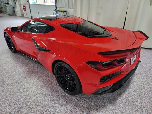 Used 2023 Chevrolet Corvette Z06 image 6