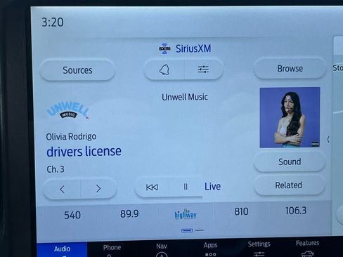 New 2025 Ford Bronco Badlands image 14