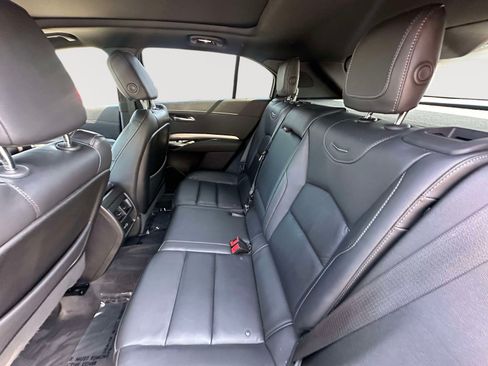 Used 2023 Cadillac XT4 Premium Luxury w/ Technology Package AWD/4WD image 33