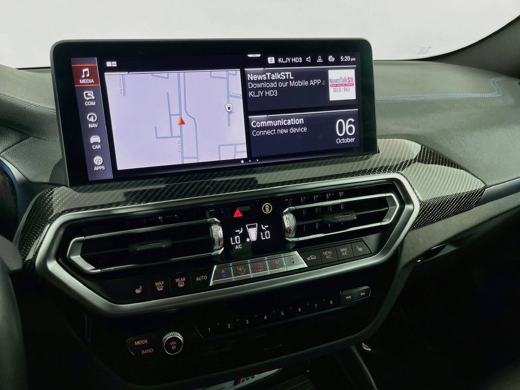 Used 2023 BMW X4 M40i AWD/4WD image 19