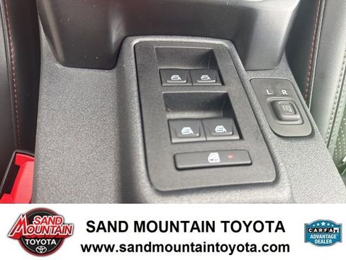 Used 2025 Ford Bronco Raptor w/ Interior Carbon Fiber Pack AWD/4WD image 17