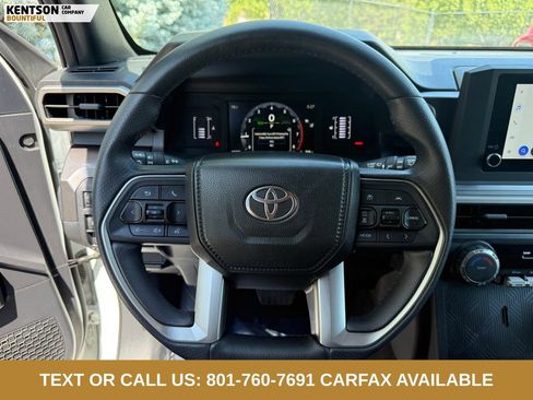 Used 2026 Toyota 4Runner SR5 AWD/4WD image 15