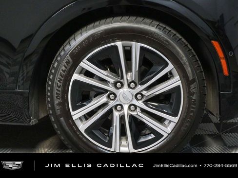 Used 2024 Cadillac Lyriq Luxury AWD/4WD image 36