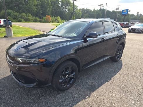 Used 2024 Dodge Hornet GT Plus w/ GT Blacktop Package AWD/4WD image 5
