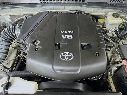 Used 2008 Toyota 4Runner SR5 image 31