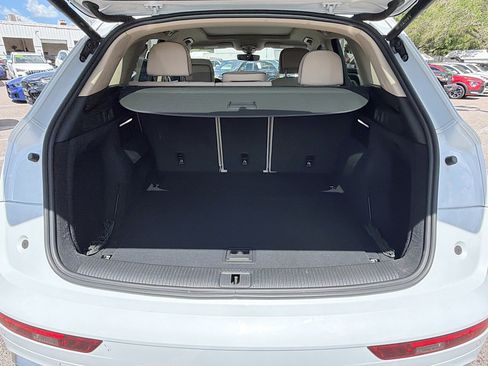 Used 2023 Audi Q5 2.0T Premium Plus w/ Premium Plus Package image 12