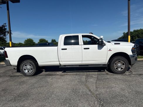 Used 2025 RAM 3500 Tradesman AWD/4WD image 6