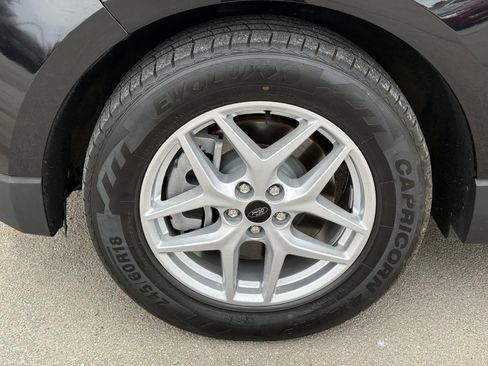 Used 2024 Ford Edge SEL image 7