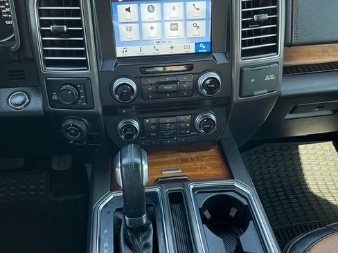 Used 2017 Ford F150 Limited w/ Trailer Tow Package AWD/4WD image 13