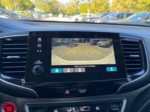 Used 2021 Honda Pilot Special Edition image 8