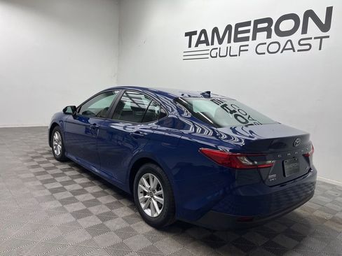 Used 2025 Toyota Camry LE FWD image 8