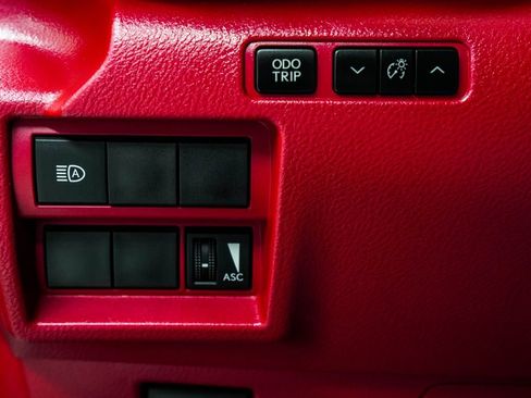 Used 2023 Lexus IS 500 image 42