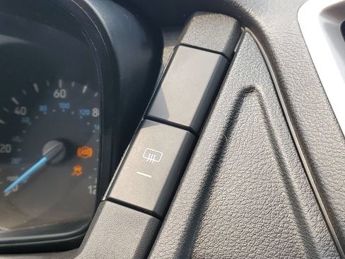 Used 2017 Ford Transit 350 XLT RWD image 21