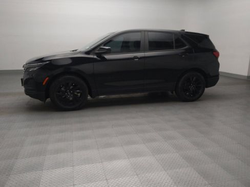 Used 2023 Chevrolet Equinox LS w/ Midnight Edition image 2