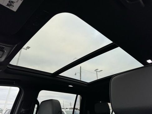 Used 2023 GMC Yukon XL Denali w/ Max Trailering Package image 13