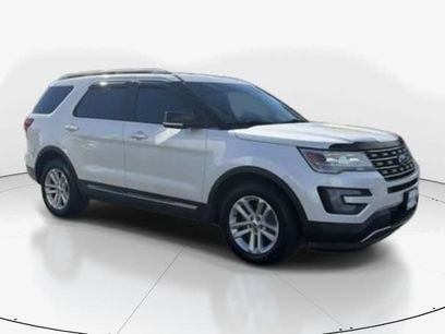 Used 2016 Ford Explorer XLT w/ Equipment Group 202A
