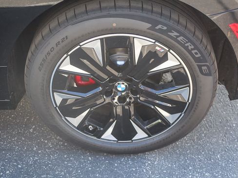 New 2026 BMW iX xDrive45 w/ M Sport Package image 8