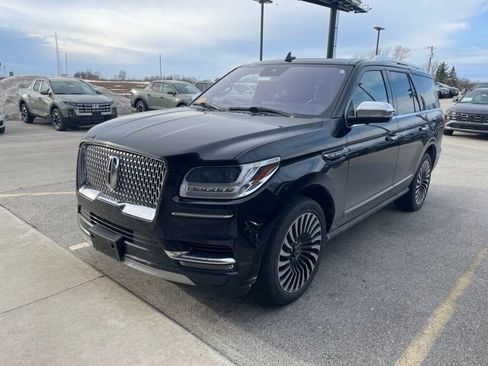 Used 2019 Lincoln Navigator Black Label image 3