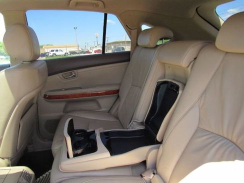 Used 2006 Lexus RX 330 AWD image 17