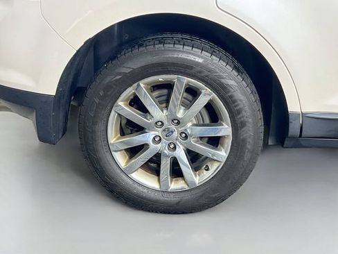 Used 2014 Ford Edge SEL w/ Equipment Group 205A AWD/4WD image 36