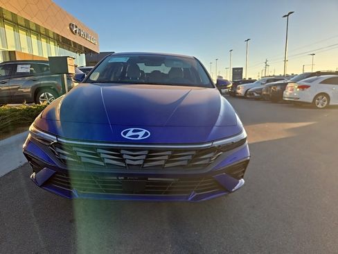 New 2026 Hyundai Elantra Limited image 2